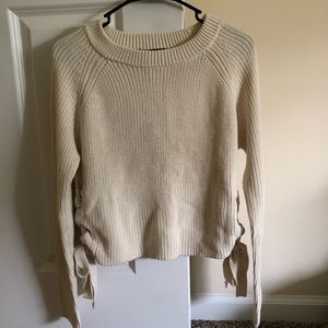 FOREVER 21 CROPPED SWEATER